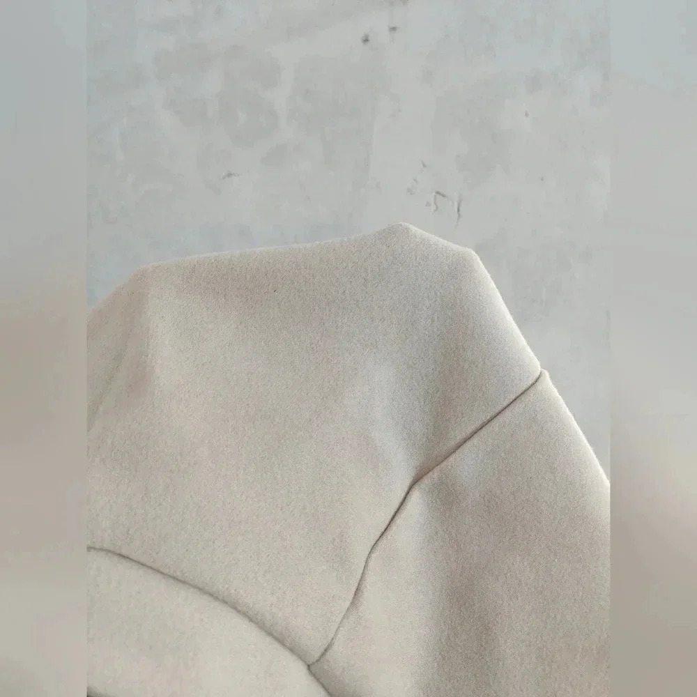 Single-Breasted Coat With Side Pockets - image 5